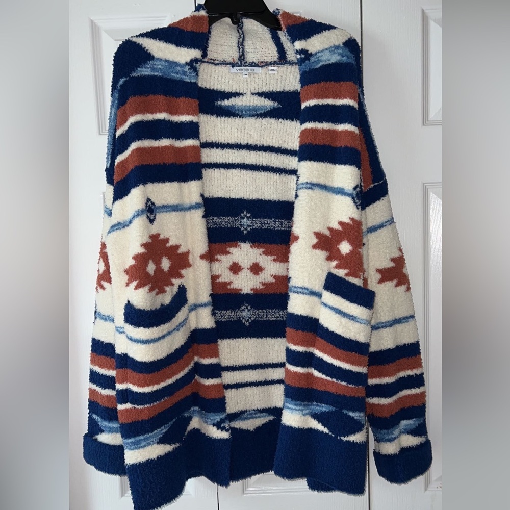 cavenders sweater, worn once, super soft , and comfy!!